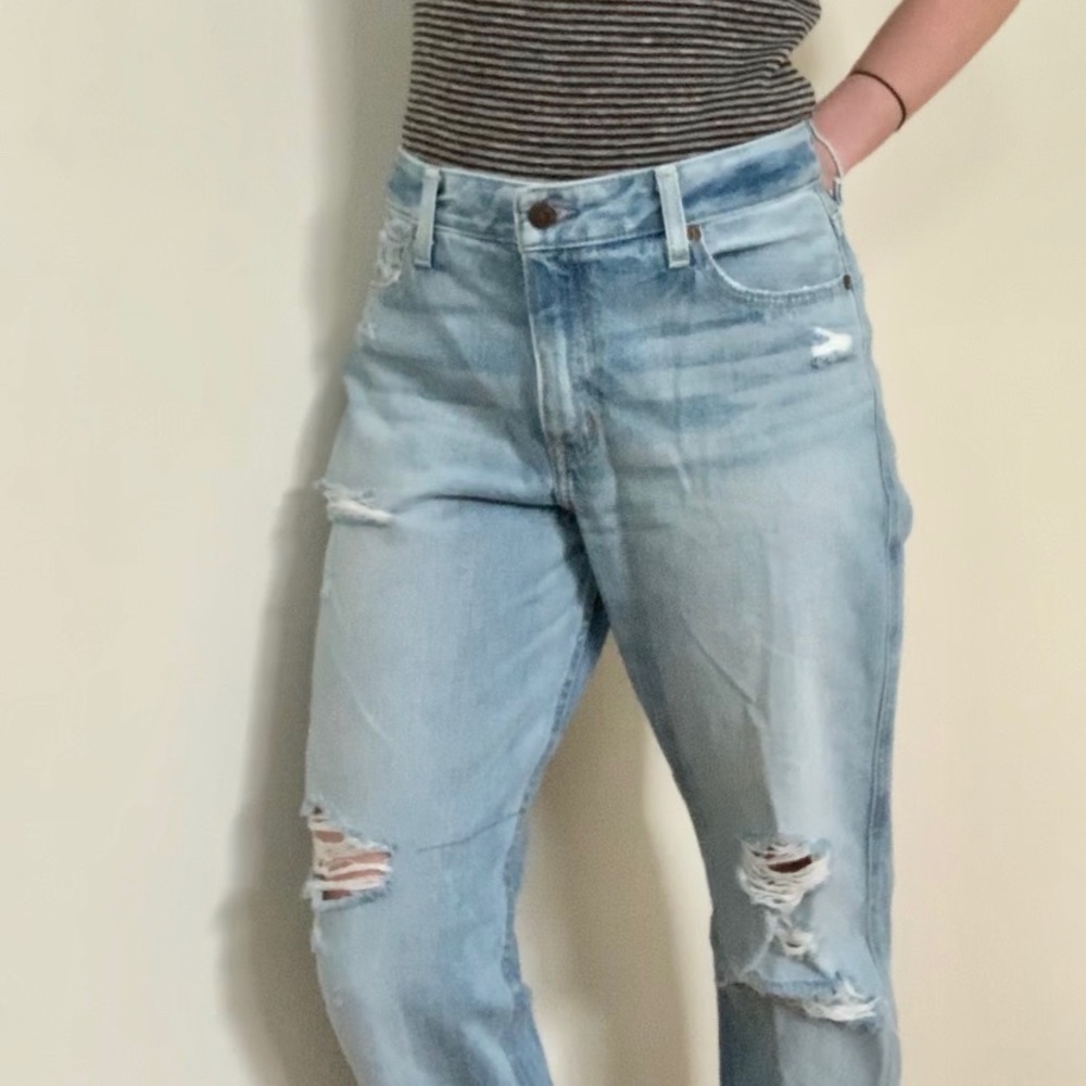 Abercrombie & Fitch Girlfriend Jean
